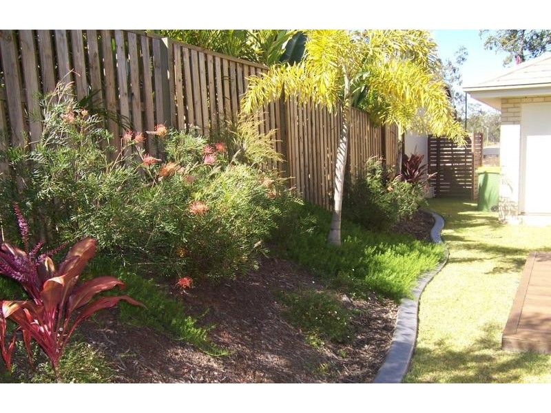 12 Richmond Cres, Waterford QLD 4133