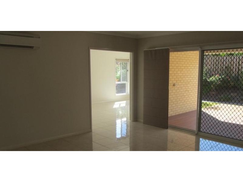 12 Richmond Cres, Waterford QLD 4133