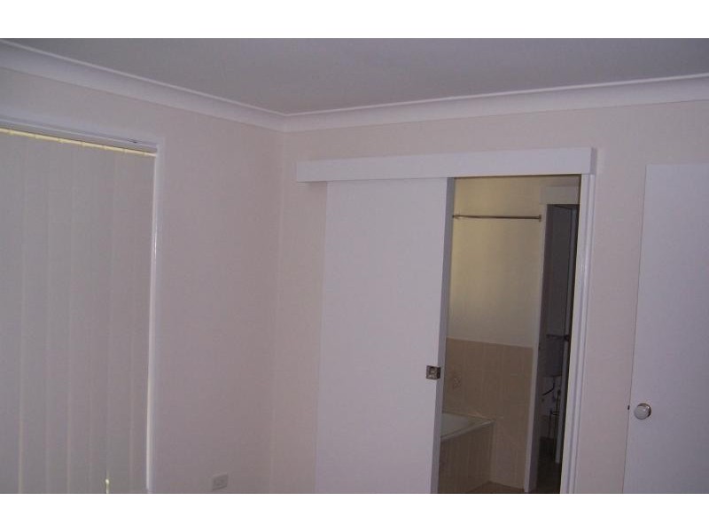 12 Harburg  Dr, Beenleigh QLD 4207