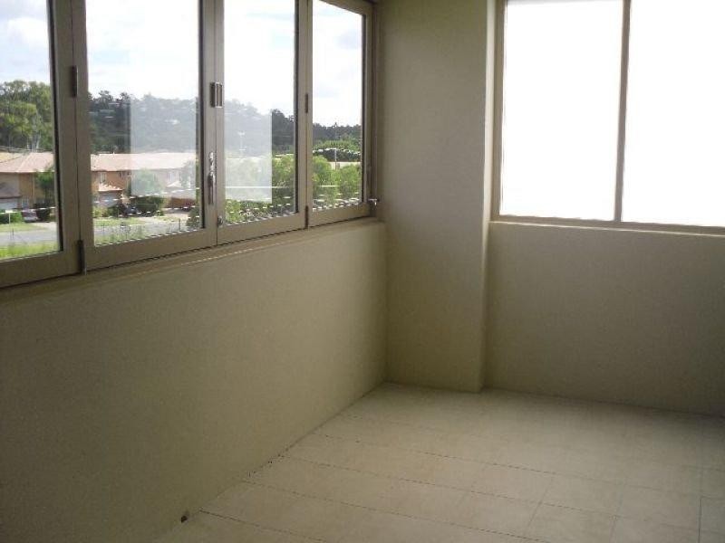 17/12-14 Hawthorne  St, Beenleigh QLD 4207