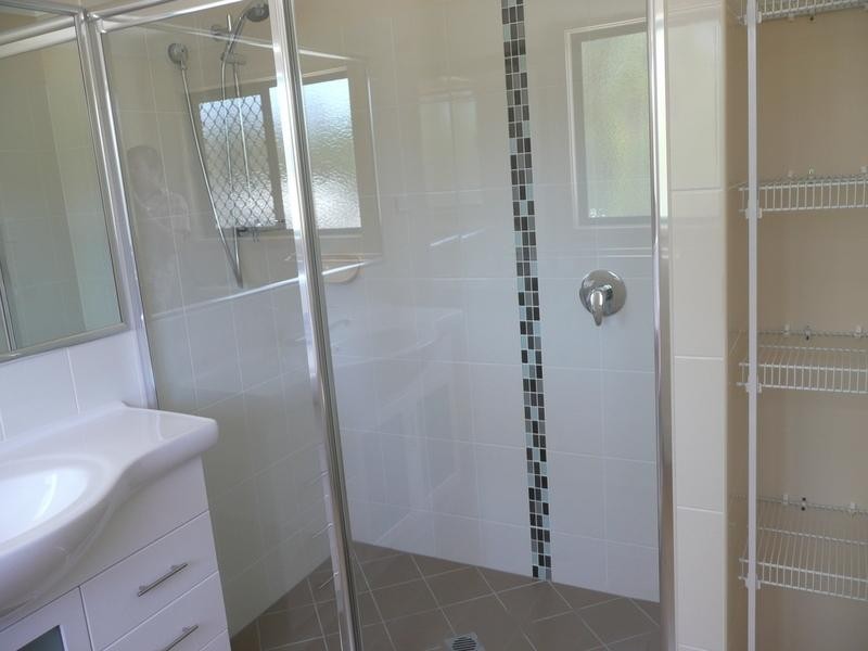 15B Nicci Rd, Coomera QLD 4209