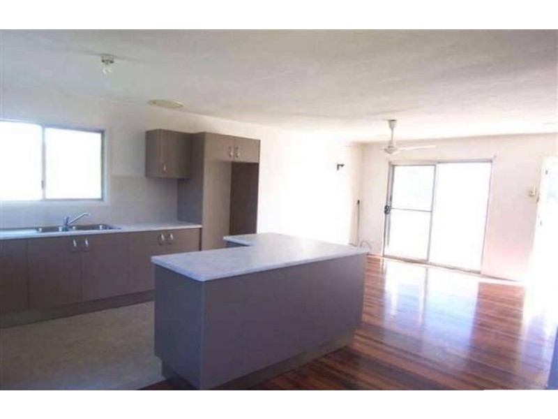 10  Balun  St, Slacks Creek QLD 4127
