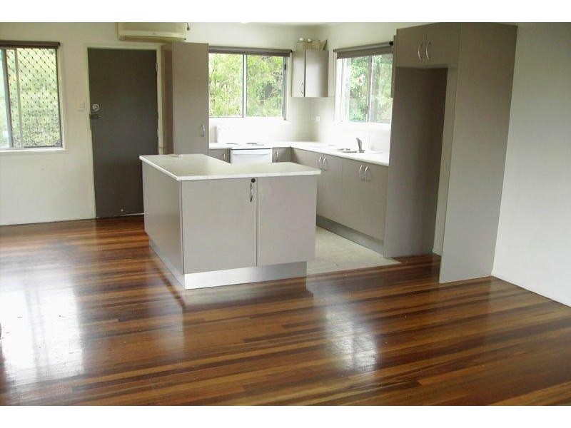10  Balun  St, Slacks Creek QLD 4127