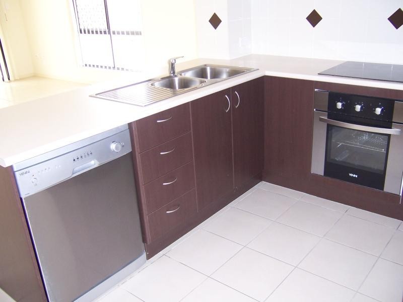 15a Niccy Rd, Coomera QLD 4209