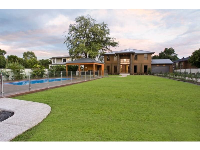 2 Omaru St, Loganholme QLD 4129