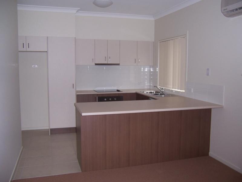 8/54 Riverhills Rd, Eagleby QLD 4207