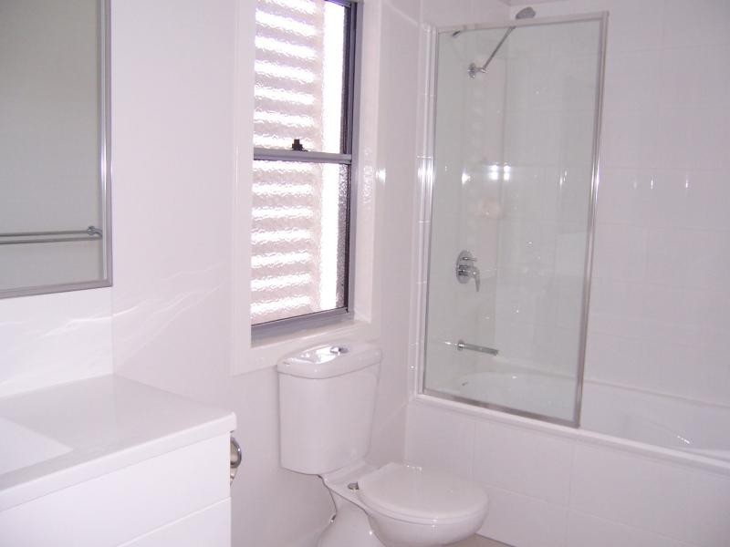 6/50 River Hills Rd, Eagleby QLD 4207