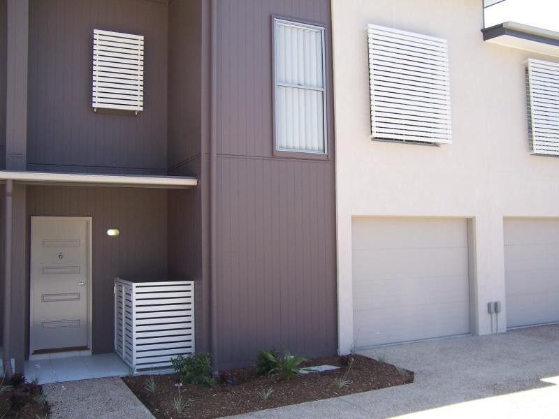 6/50 River Hills Rd, Eagleby QLD 4207