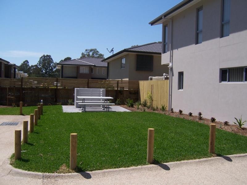 7/50 River Hills Rd, Eagleby QLD 4207