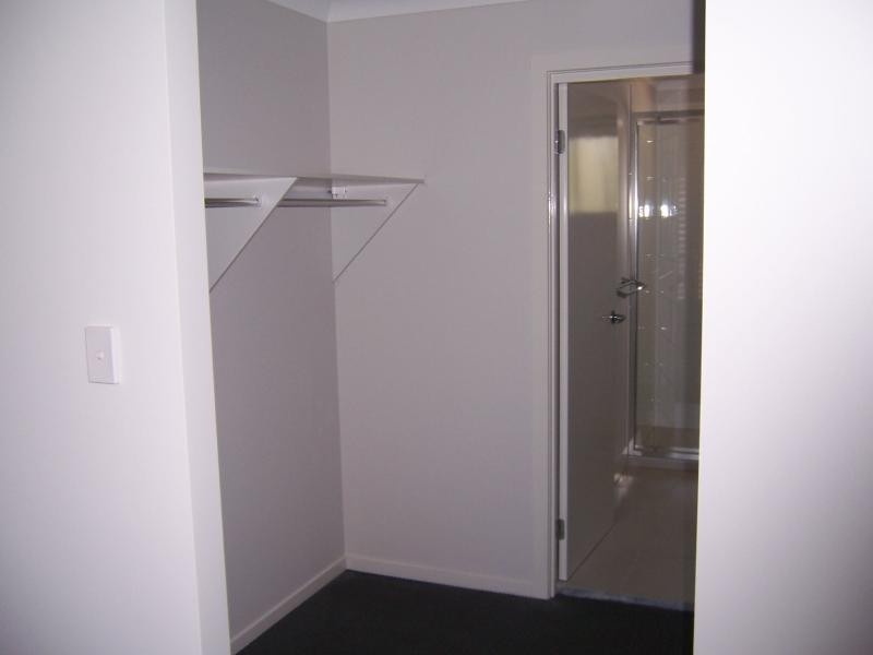 12/50 River Hills Rd, Eagleby QLD 4207