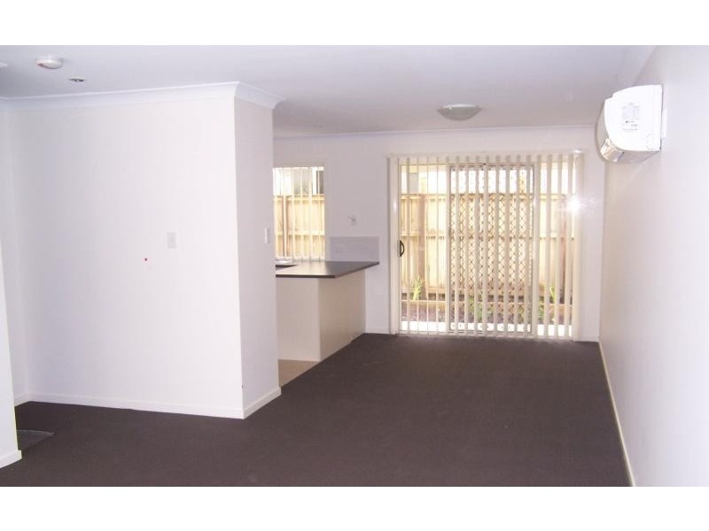 10/58 River Hills Rd, Eagleby QLD 4207