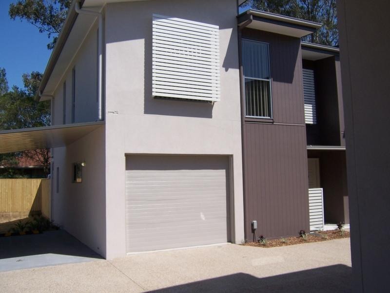 1/50 River Hills Rd, Eagleby QLD 4207