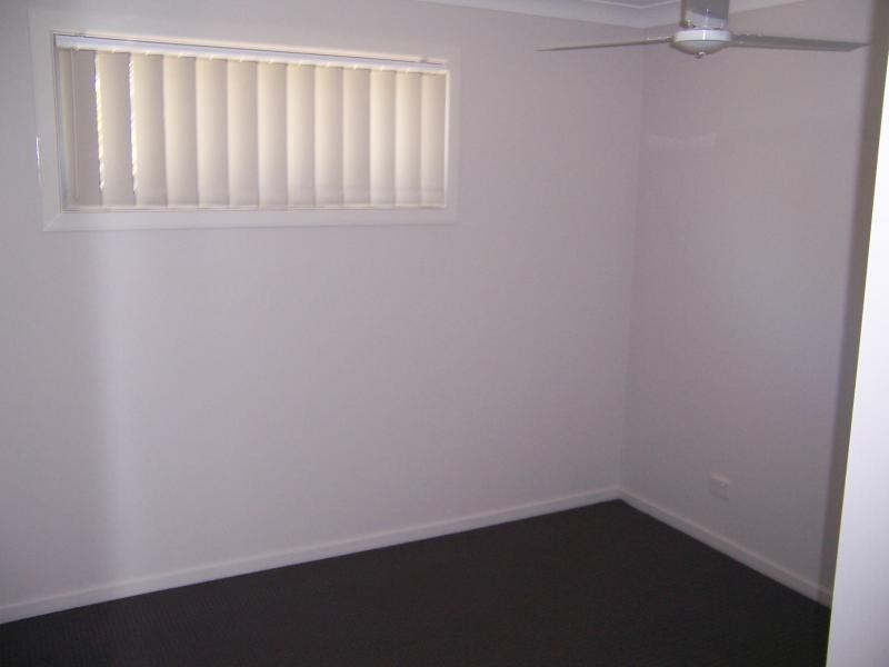 3/50 River Hills Rd, Eagleby QLD 4207