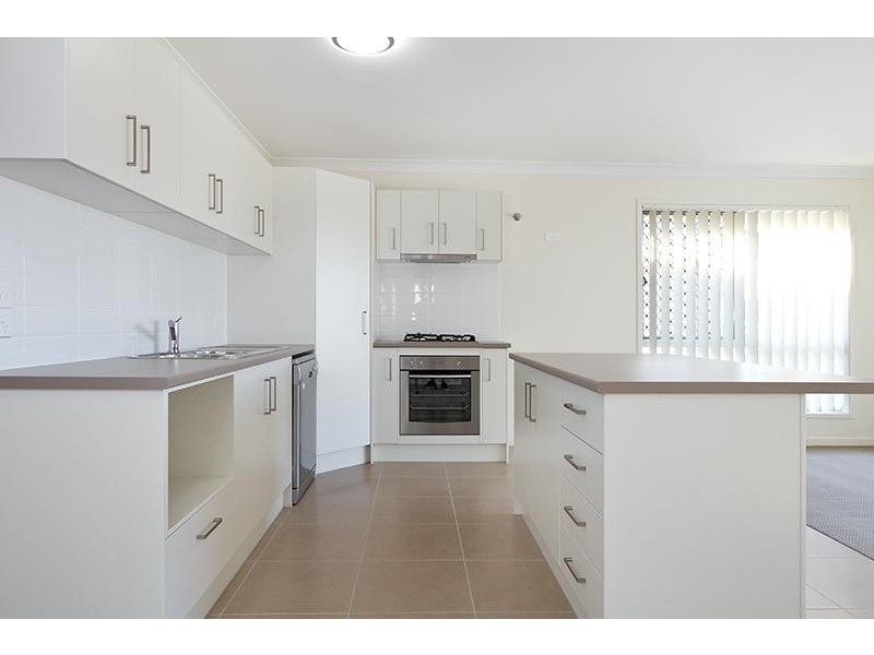 19 Ritz Dr, Coomera QLD 4209