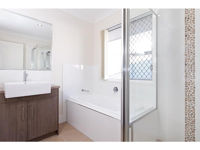 19 Ritz Dr, Coomera QLD 4209