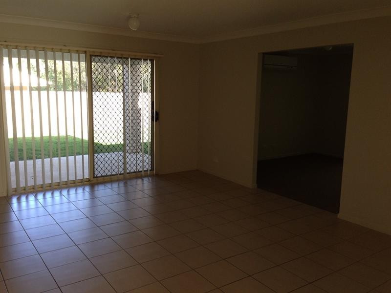 26 Lucy  St, Marsden QLD 4132