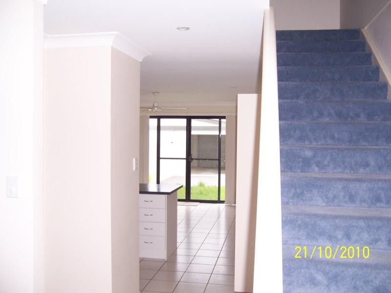 4/17 Park Esp, Coomera QLD 4209