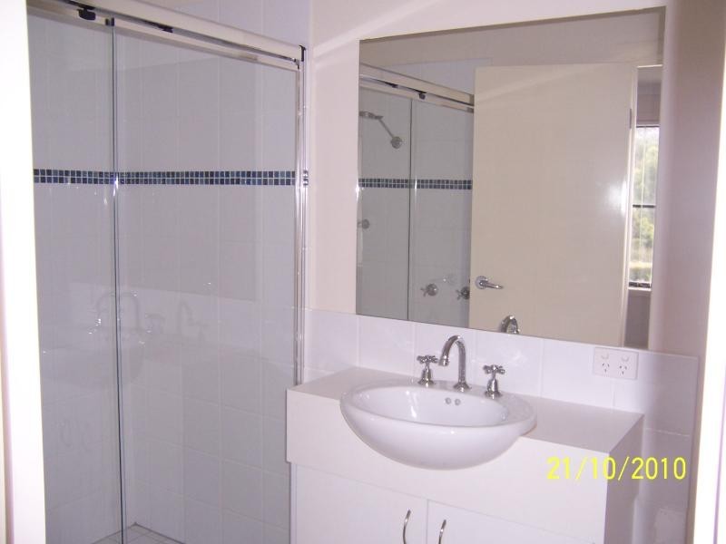 4/17 Park Esp, Coomera QLD 4209