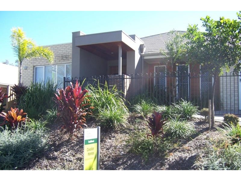 12 Richmond Dr, Waterford QLD 4133