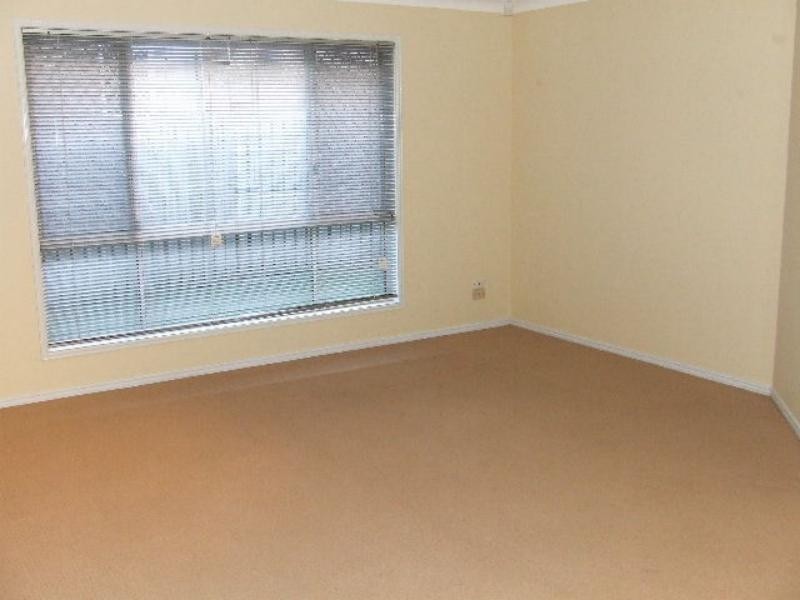 35 Kummara Rd, Edens Landing QLD 4207