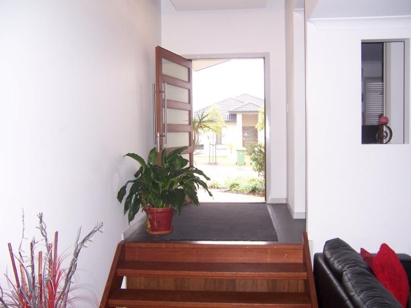 51 Shallowbay Dr, Springfield Lakes QLD 4300