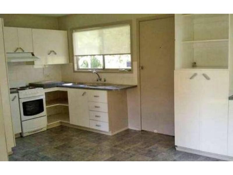 12 Alice St, Kingston QLD 4114