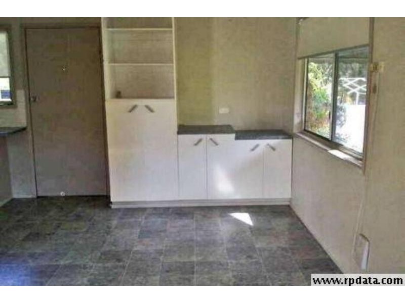 12 Alice St, Kingston QLD 4114