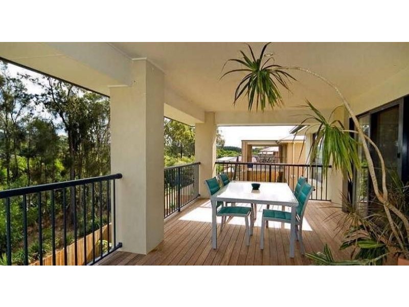 6 Matthews Cres, Pimpama QLD 4209