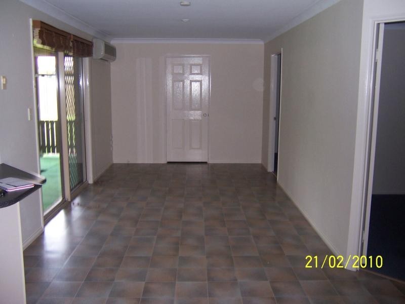 104 Tansey Dr, Tanah Merah QLD 4128