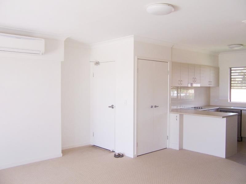 13/14D Wyndham Ave, Southport QLD 4215