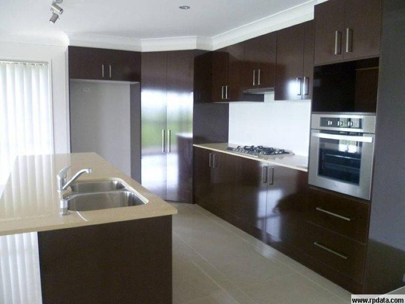 16 Lenna Ct, Mount Warren Park QLD 4207