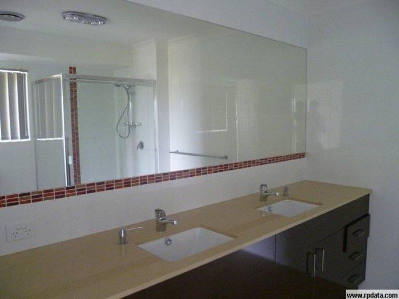 16 Lenna Ct, Mount Warren Park QLD 4207