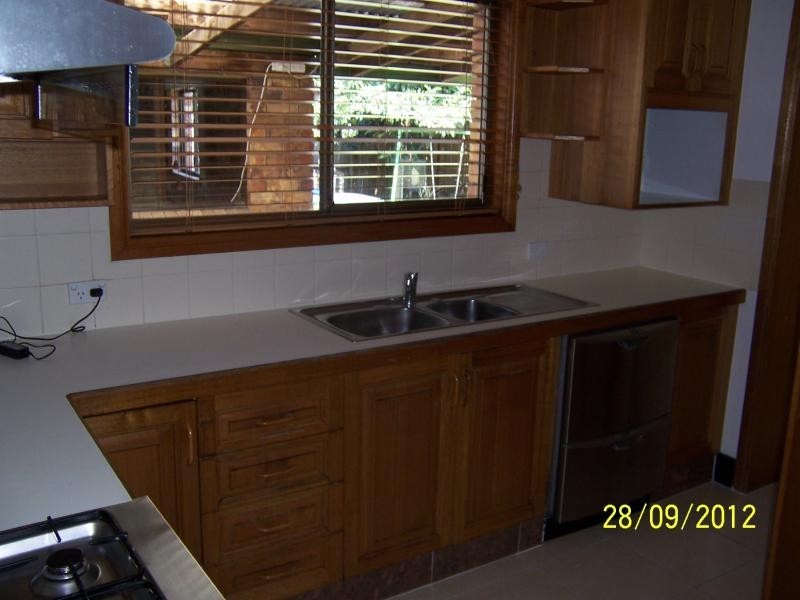 1 Coleman Cres, Springwood QLD 4127