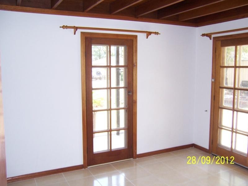 1 Coleman Cres, Springwood QLD 4127