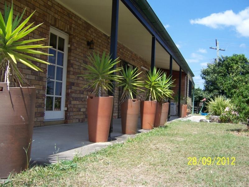 1 Coleman Cres, Springwood QLD 4127