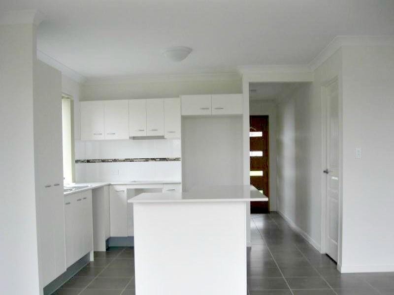 8 Vista Cct, Bahrs Scrub QLD 4207