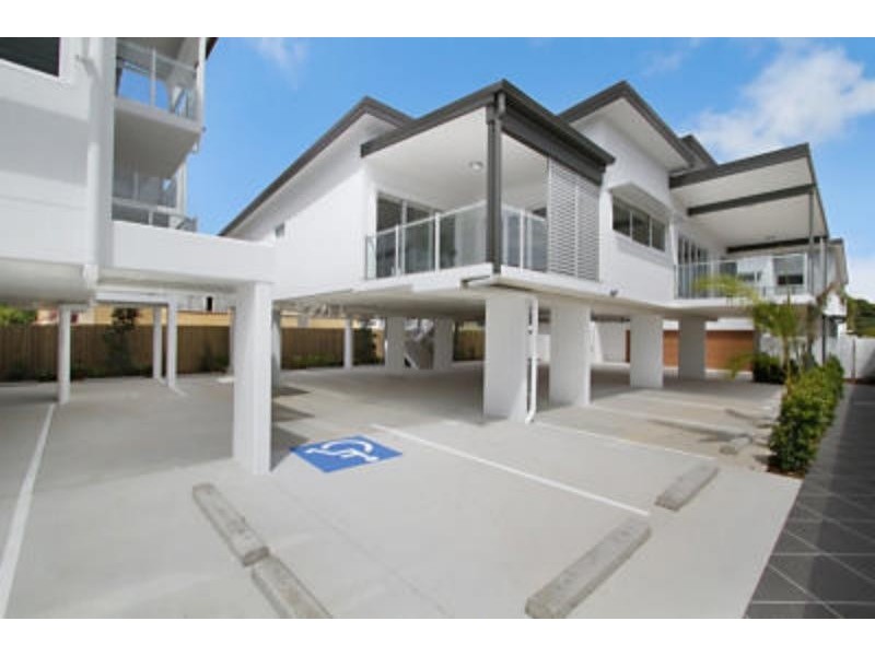 2/15 Fox St, Wynnum QLD 4178