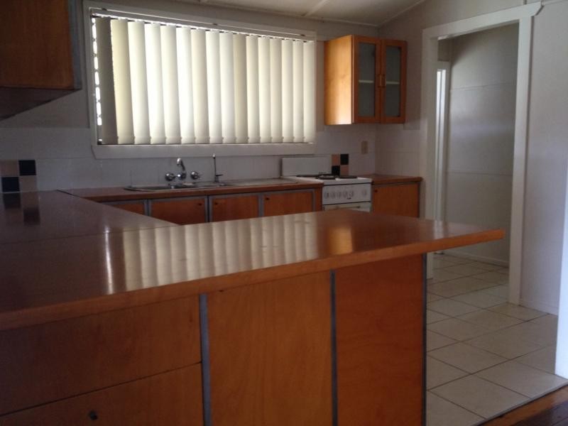 76 Barkoola St, Upper Mount Gravatt QLD 4122