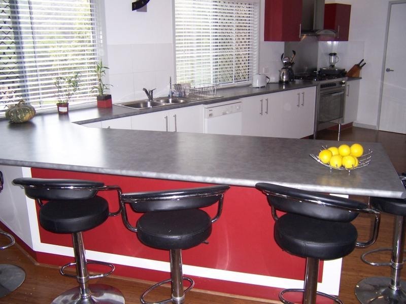 51 Shallowbay Dr, Springfield Lakes QLD 4300