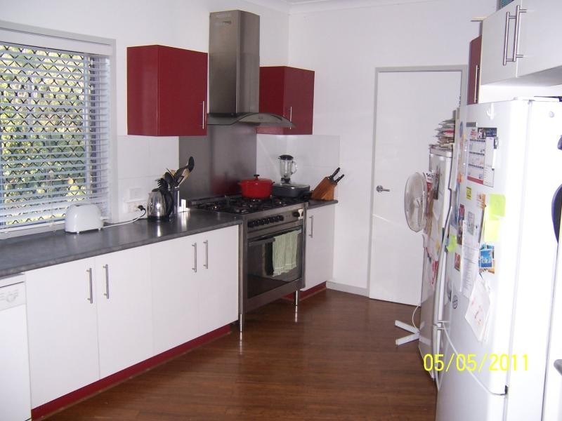 51 Shallowbay Dr, Springfield Lakes QLD 4300