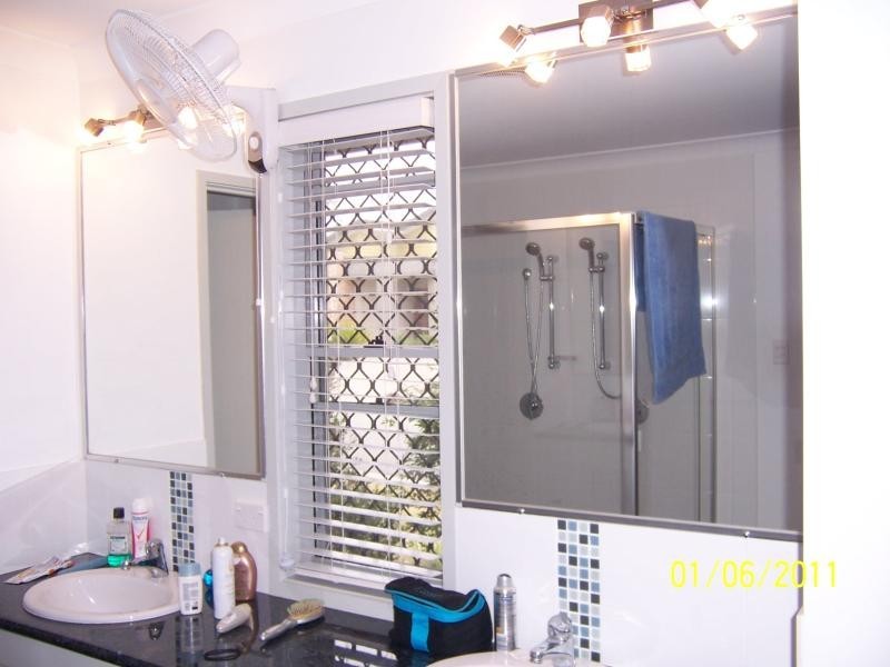 51 Shallowbay Dr, Springfield Lakes QLD 4300