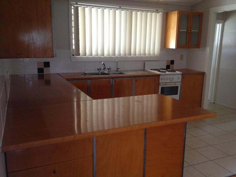 76 Barkoola St, Upper Mount Gravatt QLD 4122