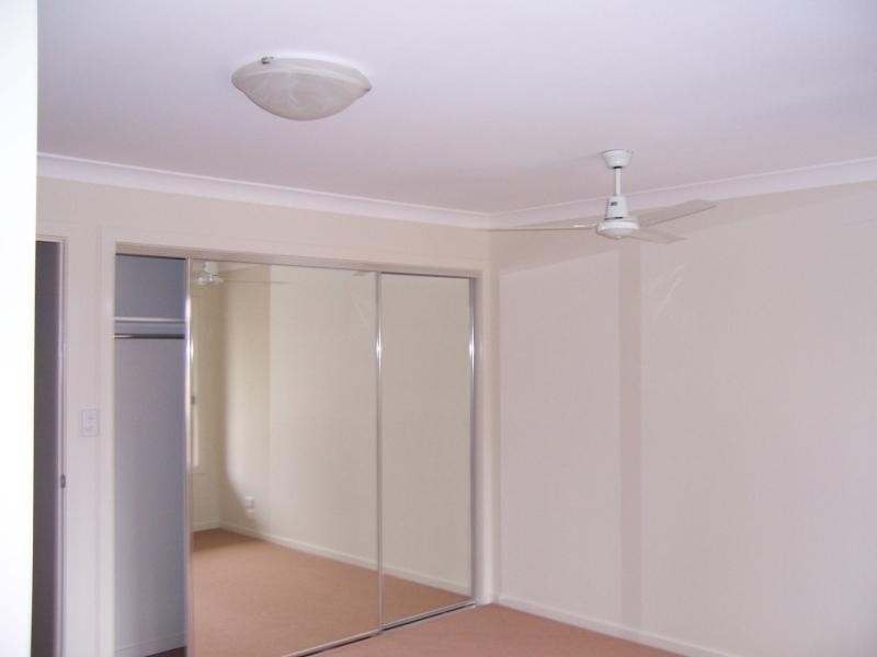 11/54 River Hills Rd, Eagleby QLD 4207