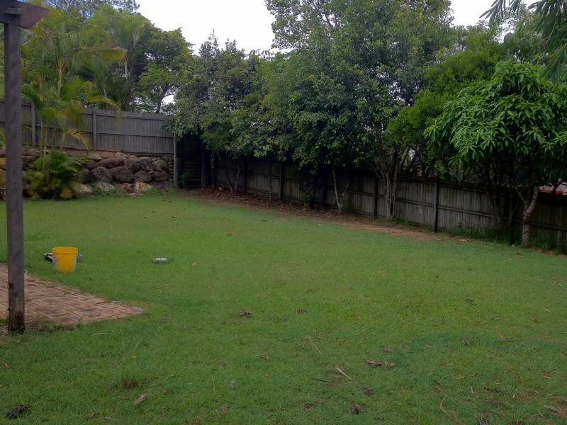 36 St Clair Cres, Wishart QLD 4122