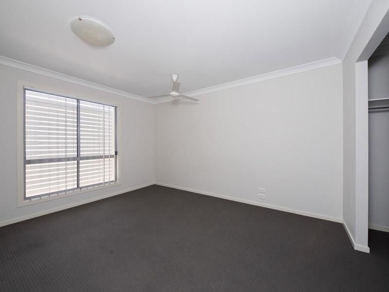 10/50 River Hills Rd, Eagleby QLD 4207