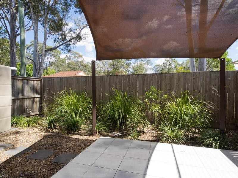 10/50 River Hills Rd, Eagleby QLD 4207