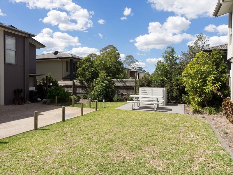 10/50 River Hills Rd, Eagleby QLD 4207