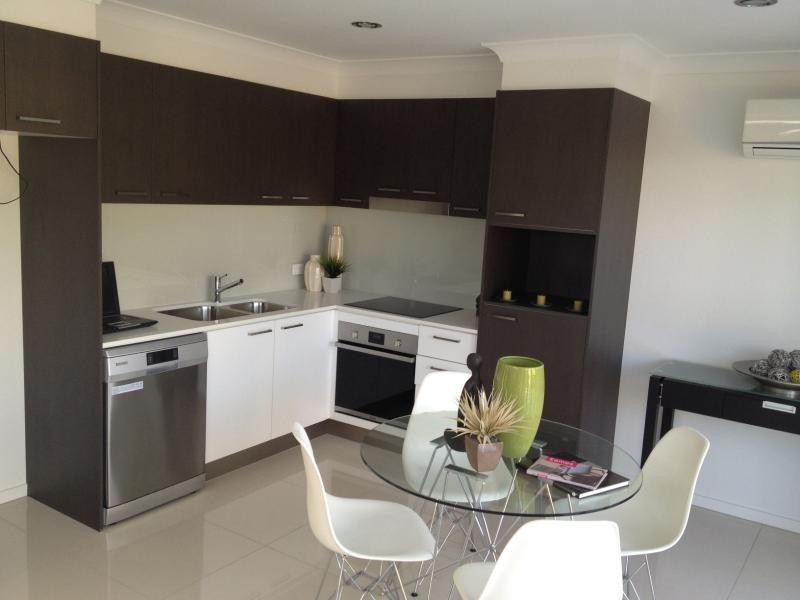 3/15 Fox St, Wynnum QLD 4178