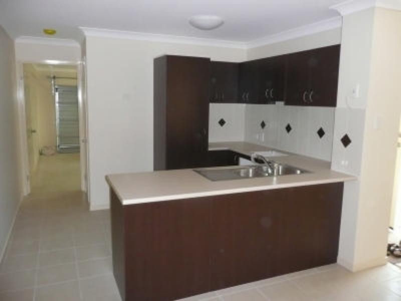 15b Niccy Rd, Coomera QLD 4209