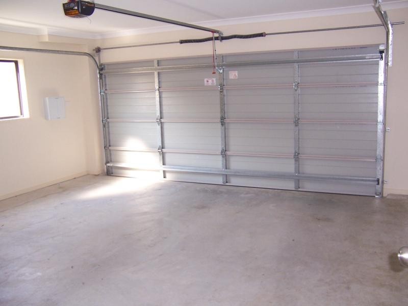 15b Niccy Rd, Coomera QLD 4209